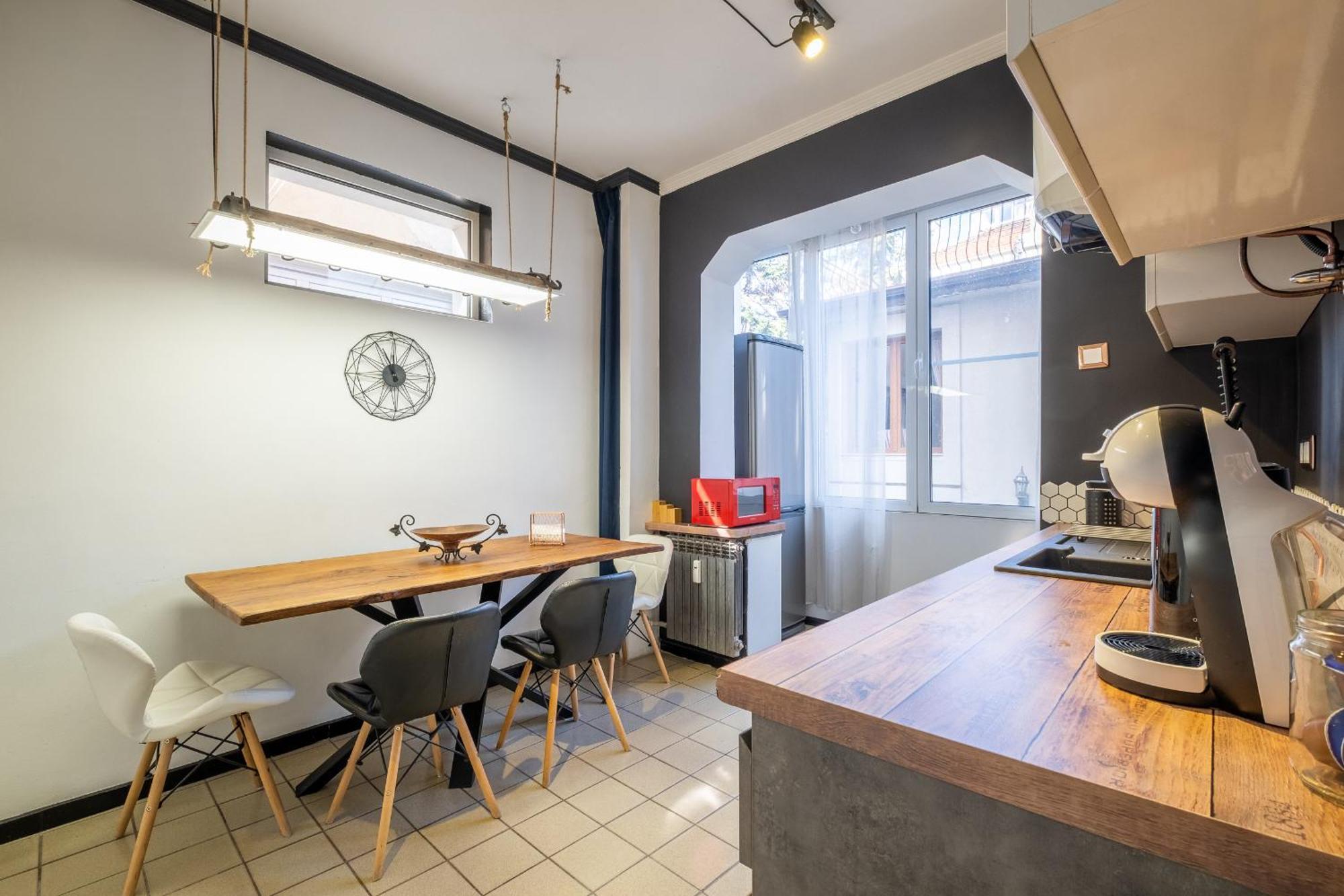Modern , Spacious 2Br Apartment In Top Center ソフィア エクステリア 写真