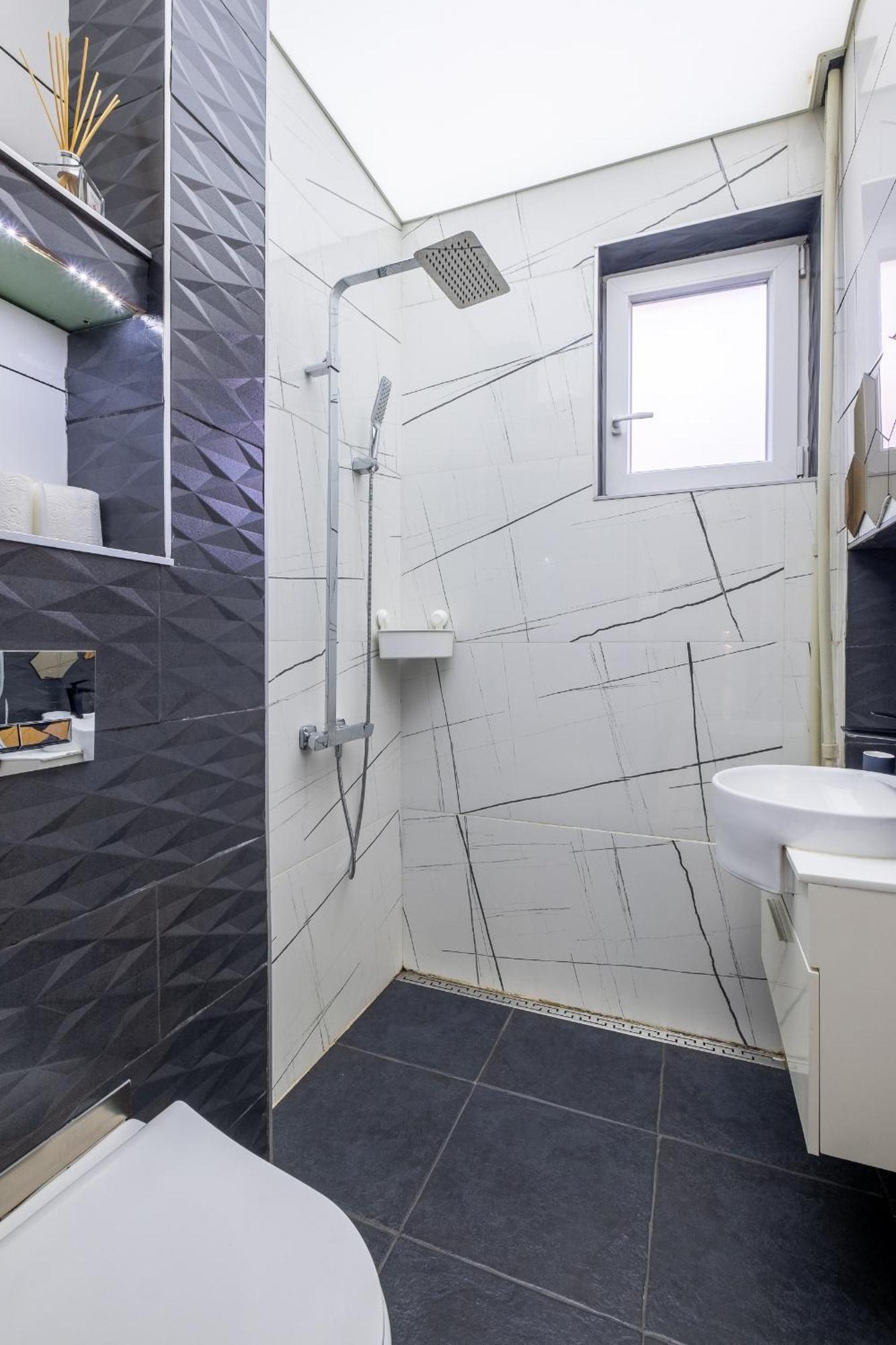 Modern , Spacious 2Br Apartment In Top Center ソフィア エクステリア 写真